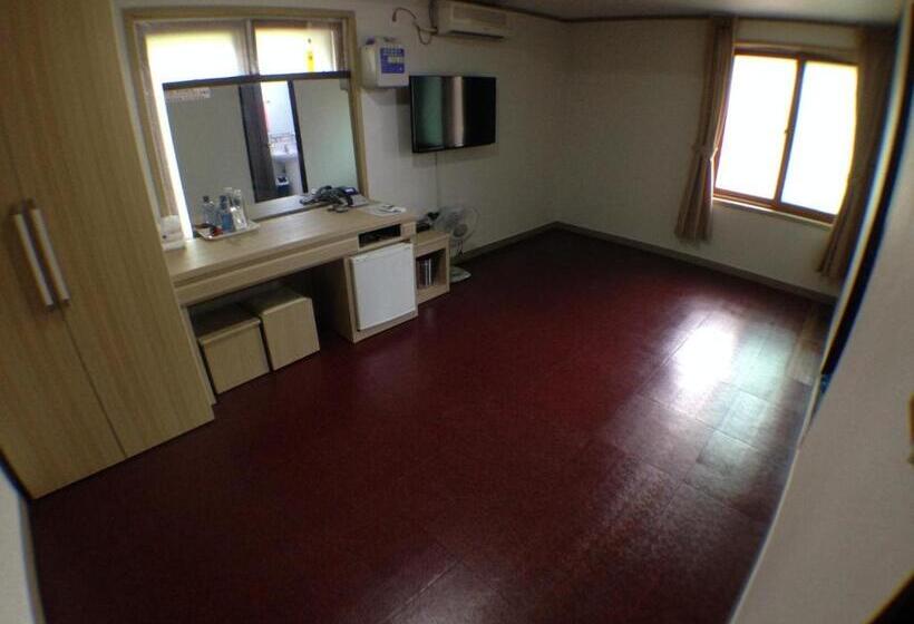 اتاق خانوادگی, Suanbo Saipan Hot Spring