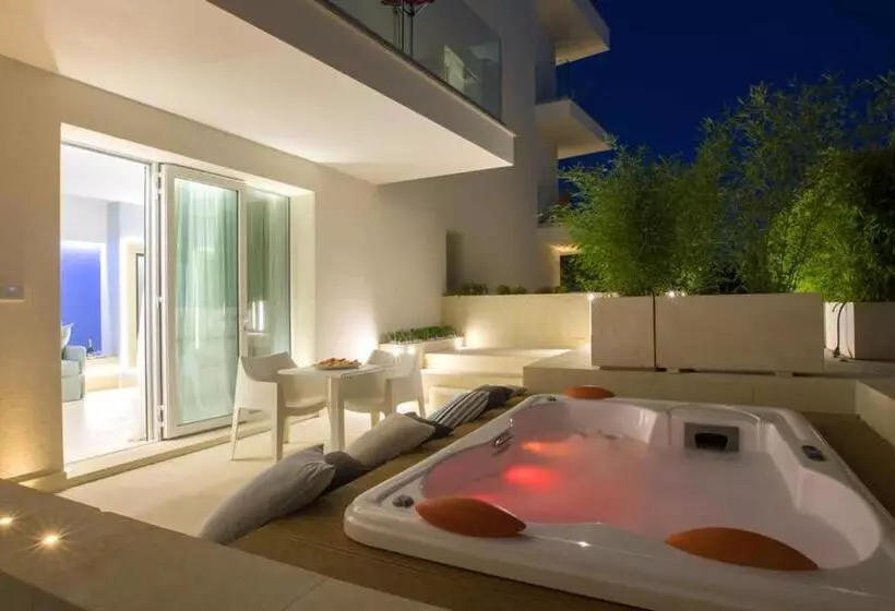سوئیت جونیور با استخر, Terra D Acqua Resort & Spa