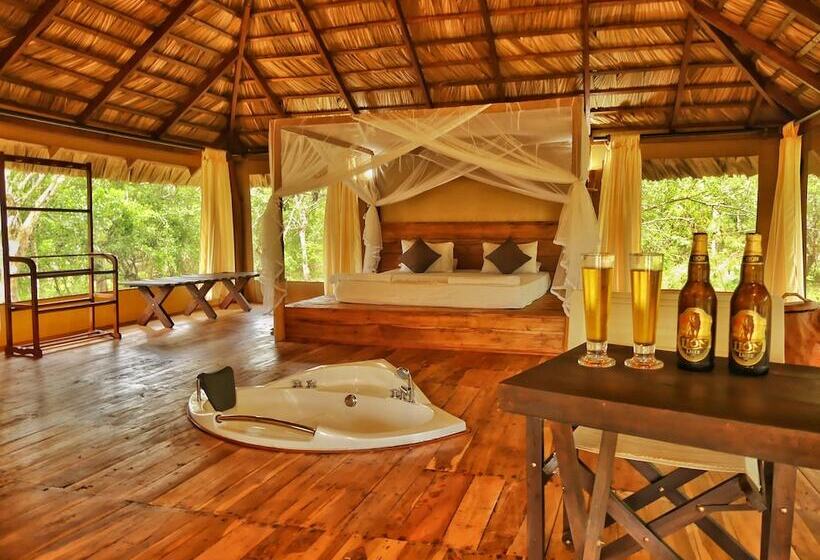 Deluxe Tent, Yala Safari Camping