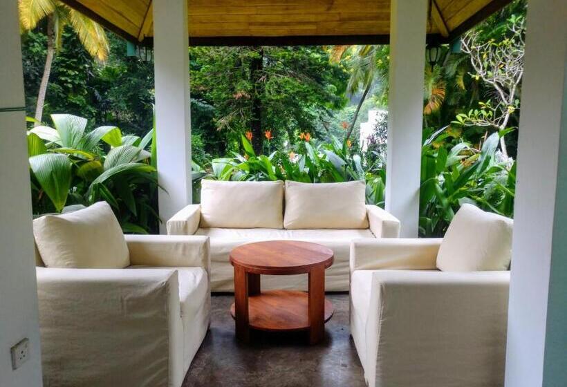 Standard Room, Sweet Cinnamon Kandy