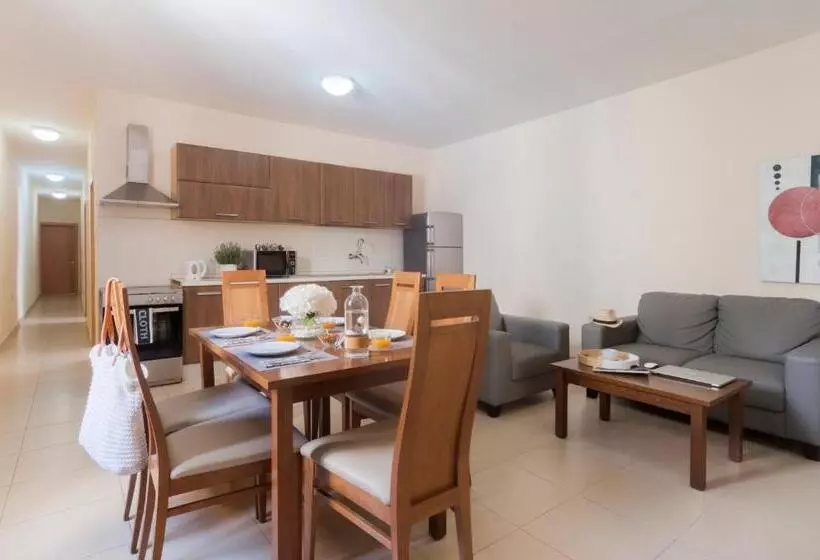 آپارتمان 3 خوابه, Blubay Apartments By St Hotels