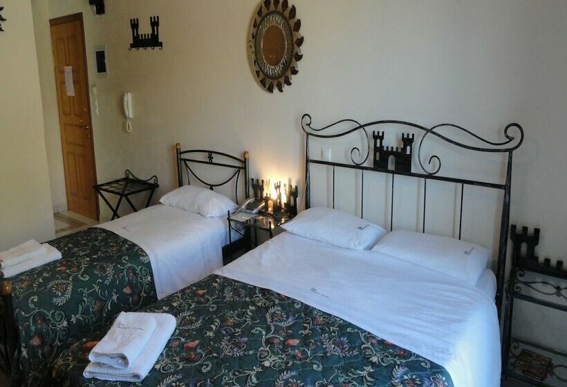 דירת חדר סופריור, Castle View Studios