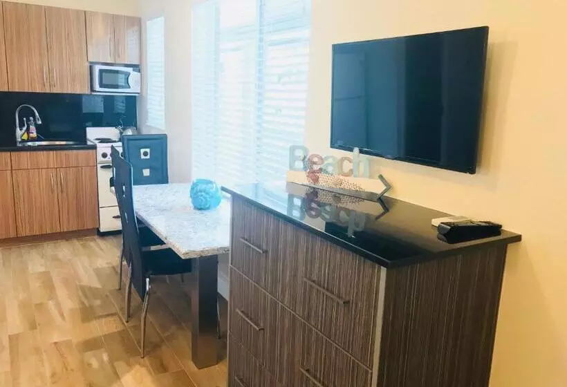 سوییت, Caribbean Resort Suites
