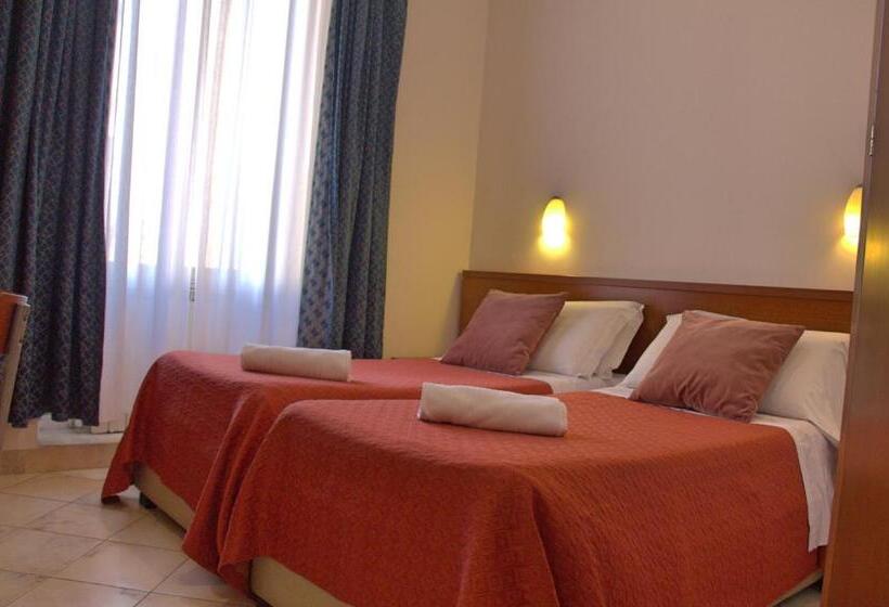 اتاق استاندارد, Ciao