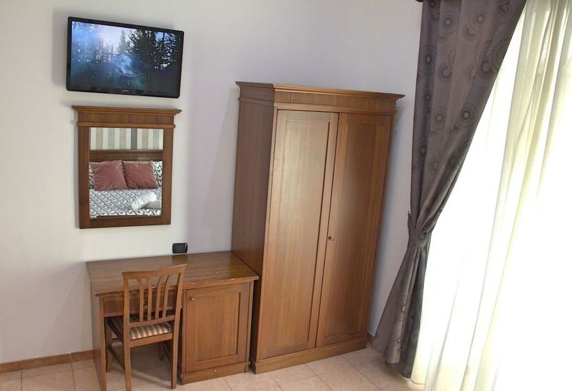 اتاق استاندارد, Ciao