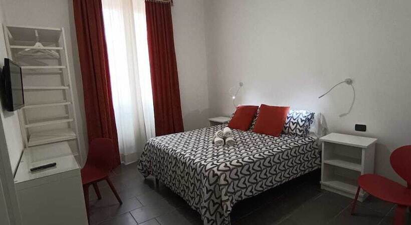 اتاق استاندارد با سرویس بهداشتی مشترک, Ciao