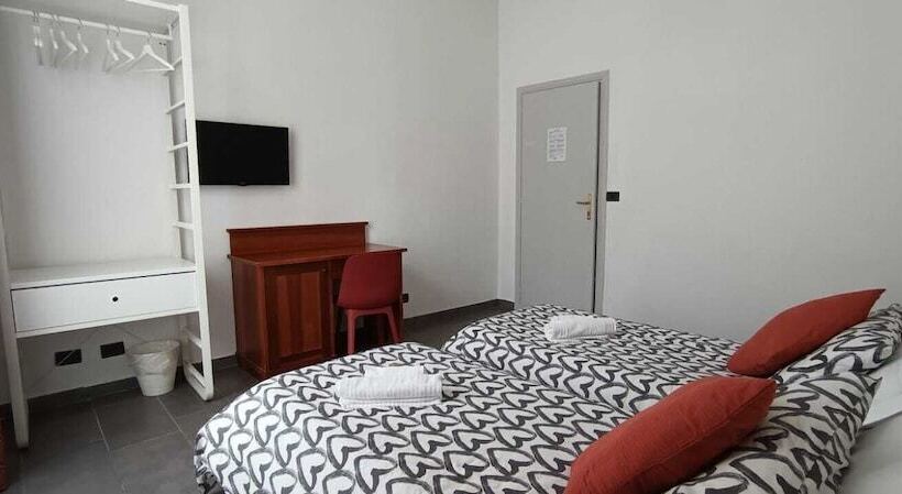 اتاق استاندارد با سرویس بهداشتی مشترک, Ciao