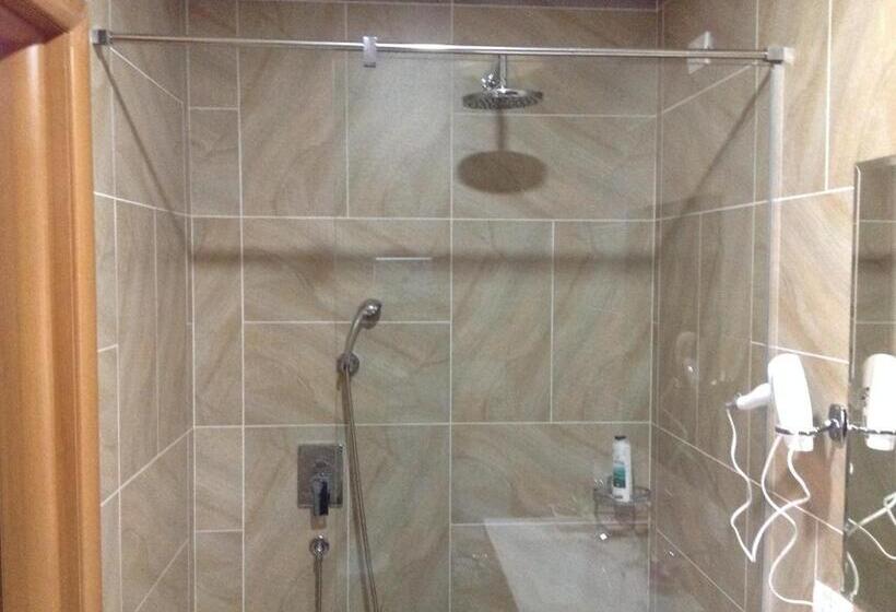 חדר דלוקס, Green