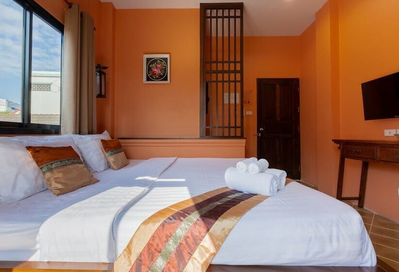 デラックスルーム, Huen Hug Chiang Mai