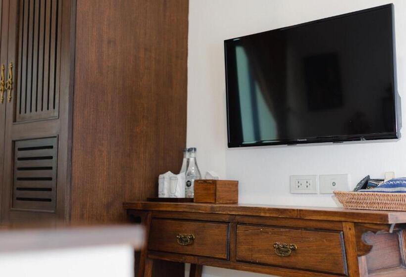 デラックスルーム, Huen Hug Chiang Mai