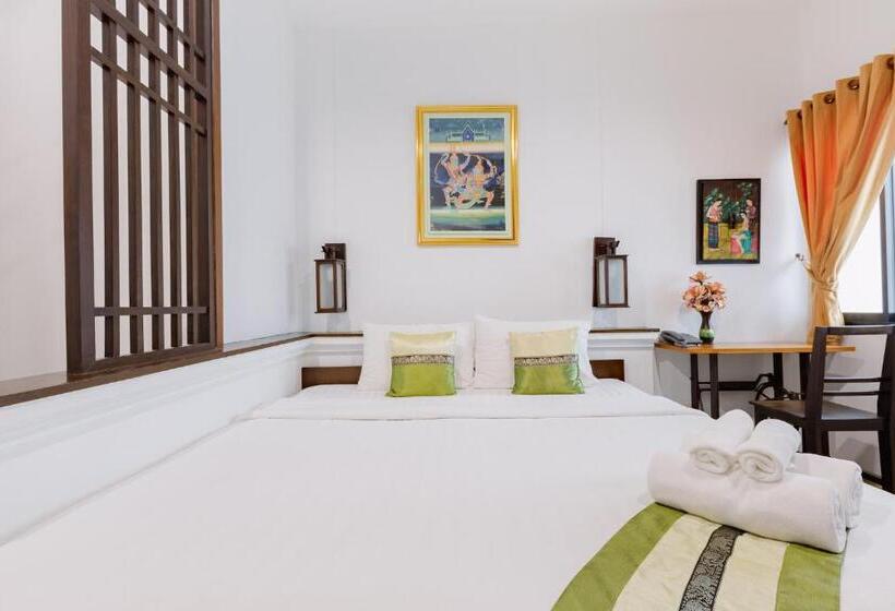 デラックスルーム, Huen Hug Chiang Mai