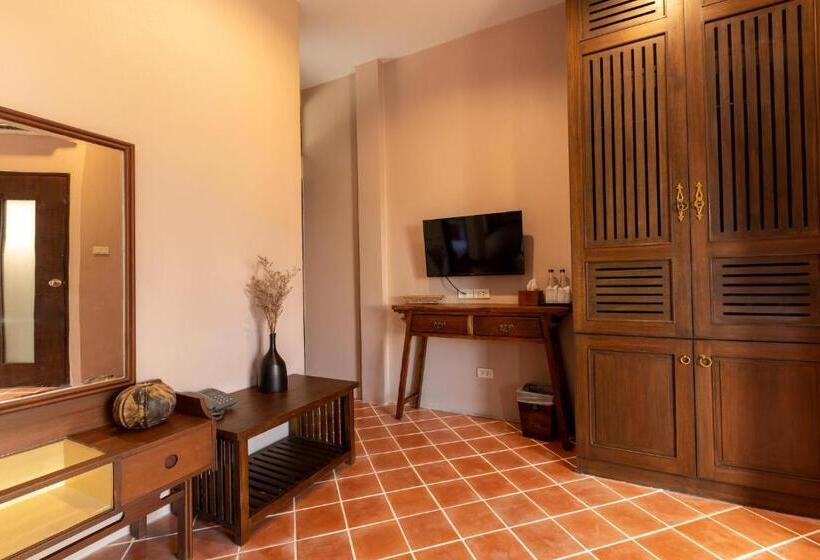 デラックスルーム, Huen Hug Chiang Mai