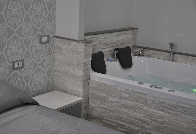 سوییت لوکس, Imperial Suite