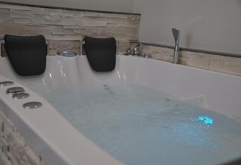 סוויטה דלוקס, Imperial Suite