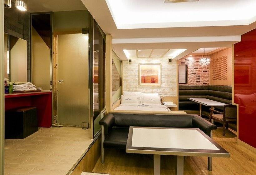 套房, Koam Tourist