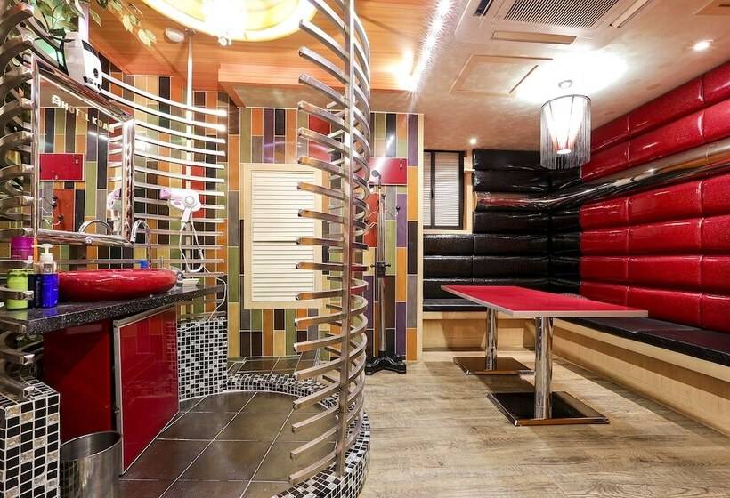 套房, Koam Tourist