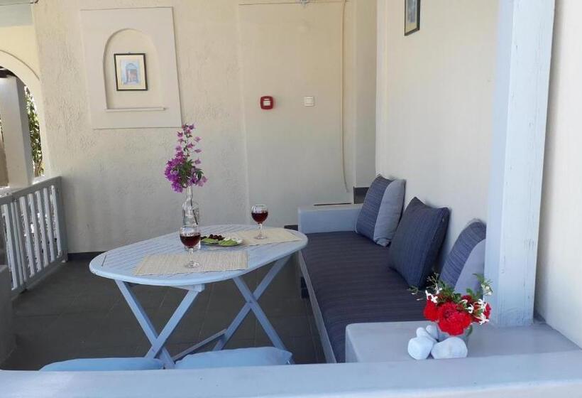 侧面带海景的标准工作室, Krotiri Bay  Adults Only