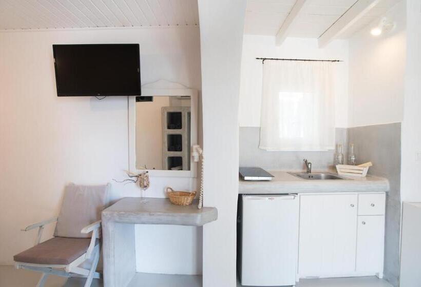 侧面带海景的标准工作室, Krotiri Bay  Adults Only