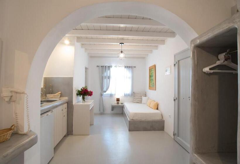 侧面带海景的标准工作室, Krotiri Bay  Adults Only