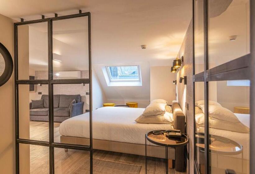 스탠다드 룸, Les Tanneurs