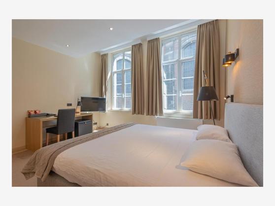 스탠다드 룸, Les Tanneurs