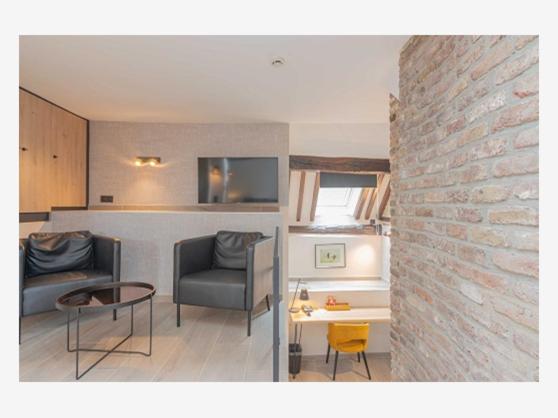 수피리어 룸, Les Tanneurs