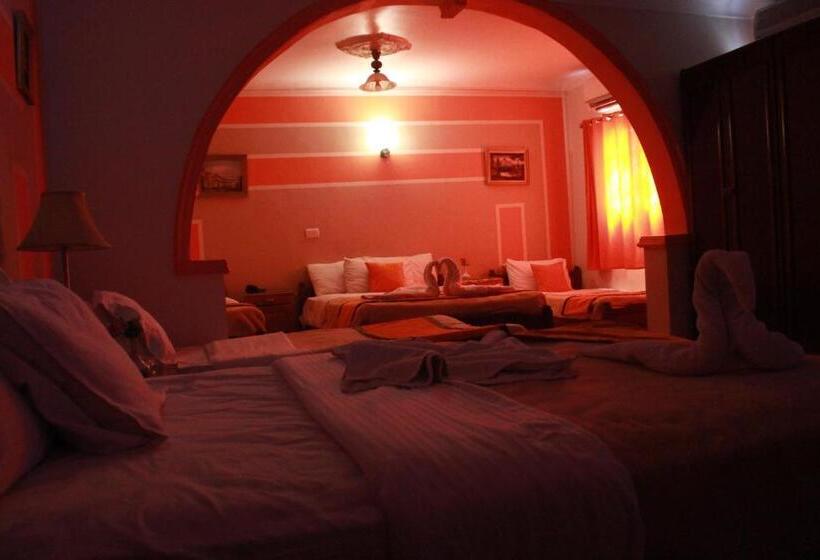 اتاق خانوادگی, Osiris Hotel Cairo