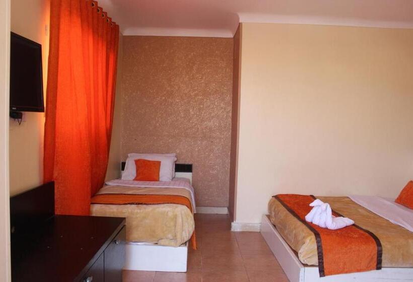 اتاق استاندارد چهار تخته, Osiris Hotel Cairo