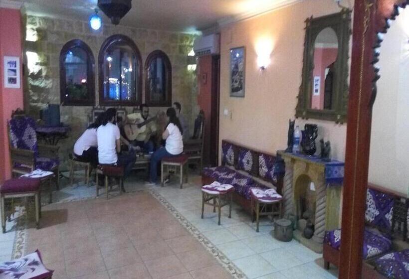اتاق استاندارد سه نفره, Osiris Hotel Cairo