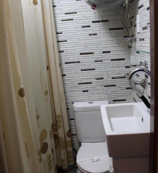 اتاق استاندارد یک نفره, Osiris Hotel Cairo