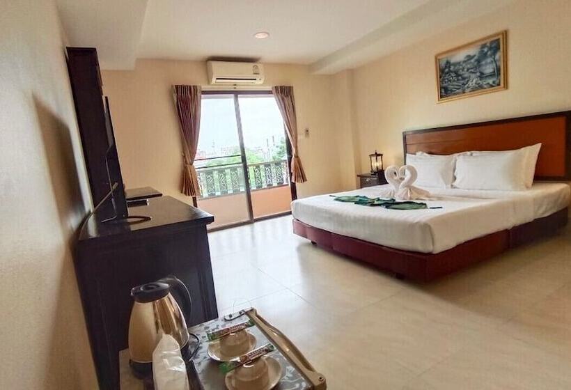 디럭스 룸, Rayong Lanna