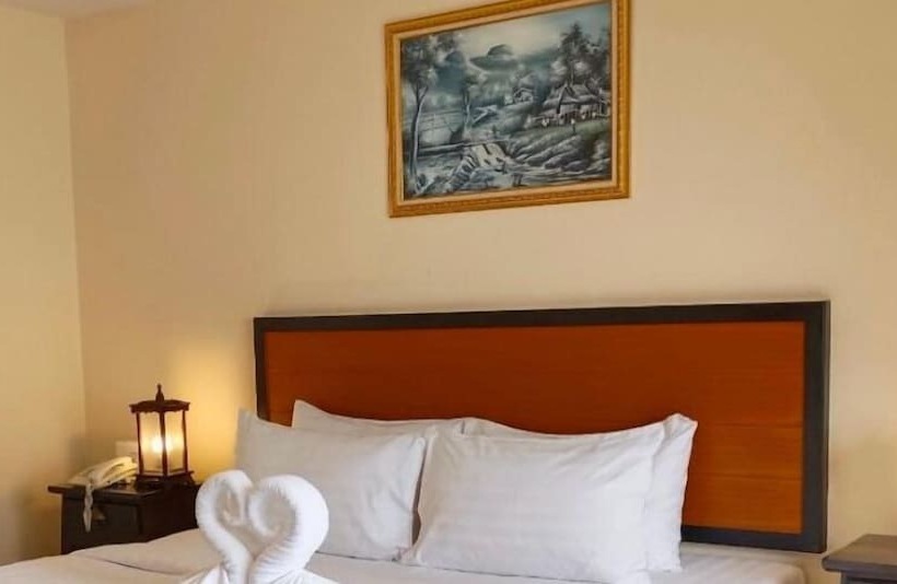 디럭스 룸, Rayong Lanna