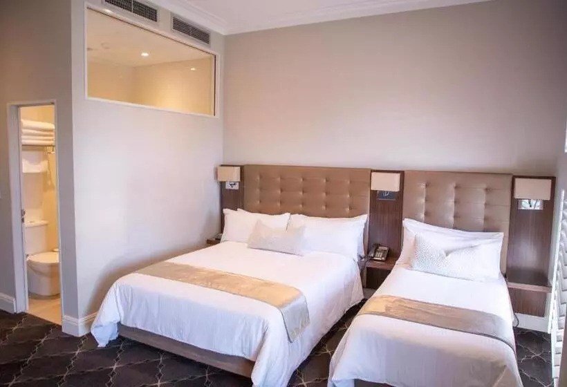 ファミリールーム, Royal Hotel Randwick
