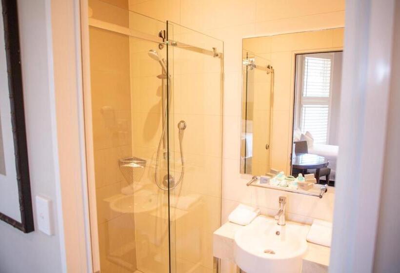 اتاق سوپریور خانوادگی, Royal Hotel Randwick