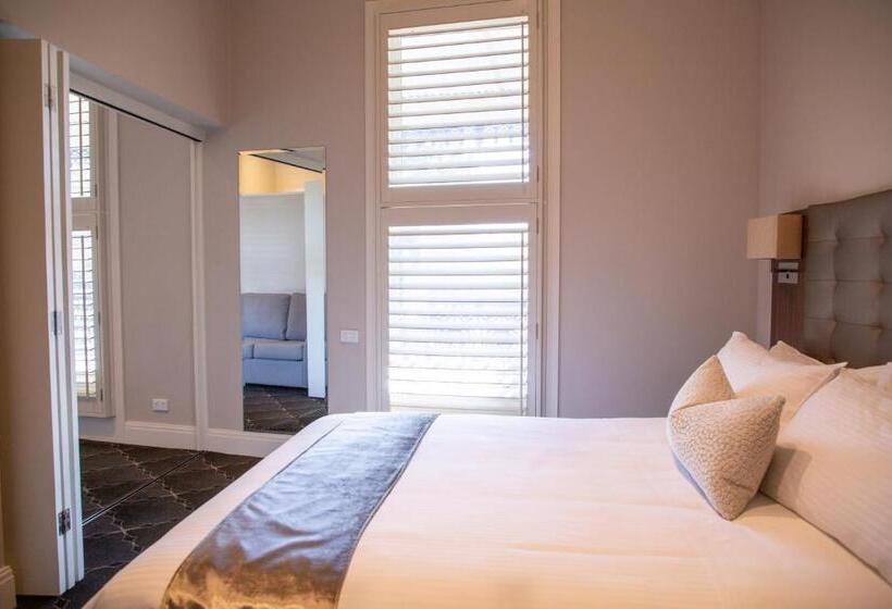 اتاق سوپریور خانوادگی, Royal Hotel Randwick