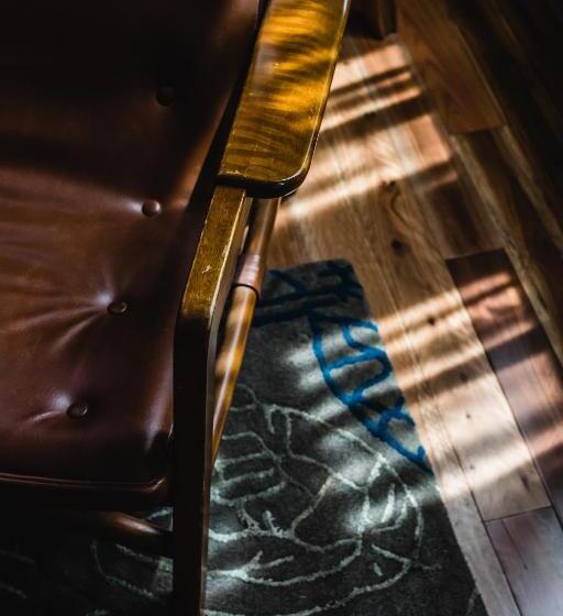 스위트, The Old Clare Hotel, Independent Collection By Evt