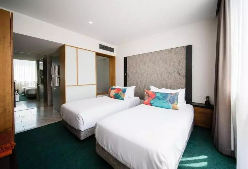Sviitti, The Old Clare Hotel, Independent Collection By Evt