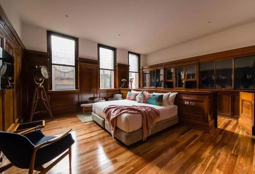 Sviitti, The Old Clare Hotel, Independent Collection By Evt