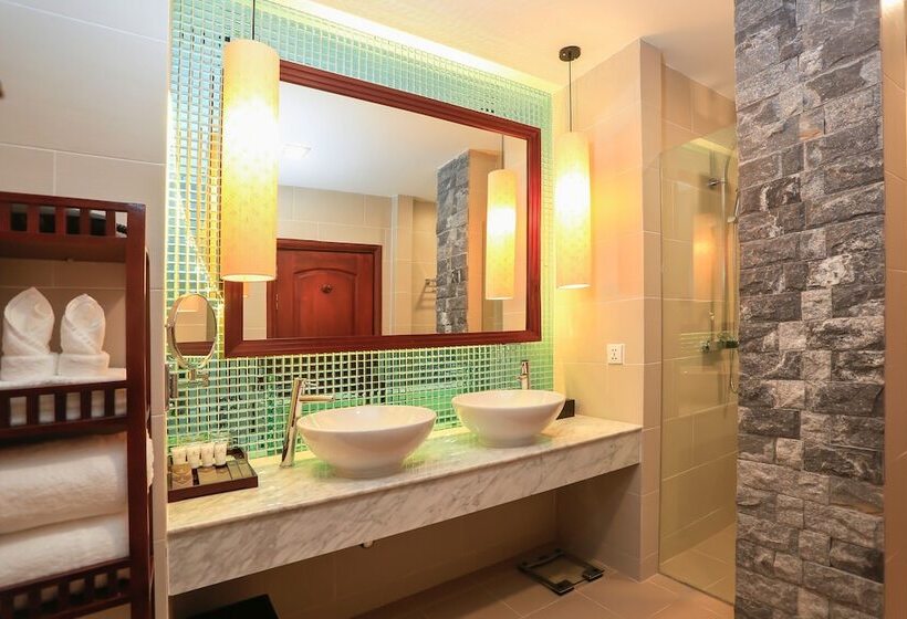 スタンダードルーム, The Privilege Floor By Lotus Blanc