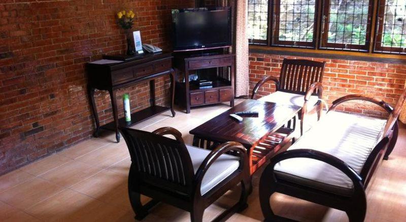 Standardrum, Jambuluwuk Convention Hall & Resort Batu