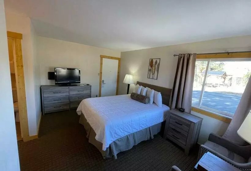 クイーンサイズベッドのスタンダードルーム, Estes Mountain Inn