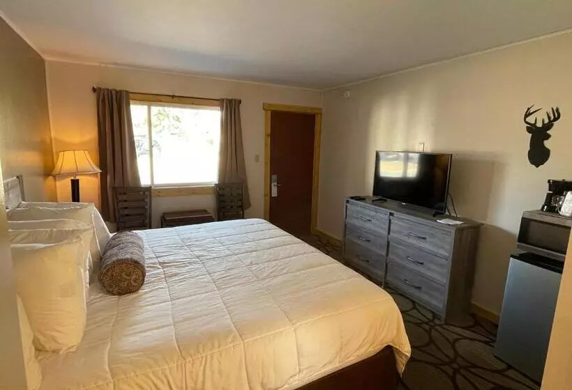キングサイズベッドのスタンダードルーム, Estes Mountain Inn