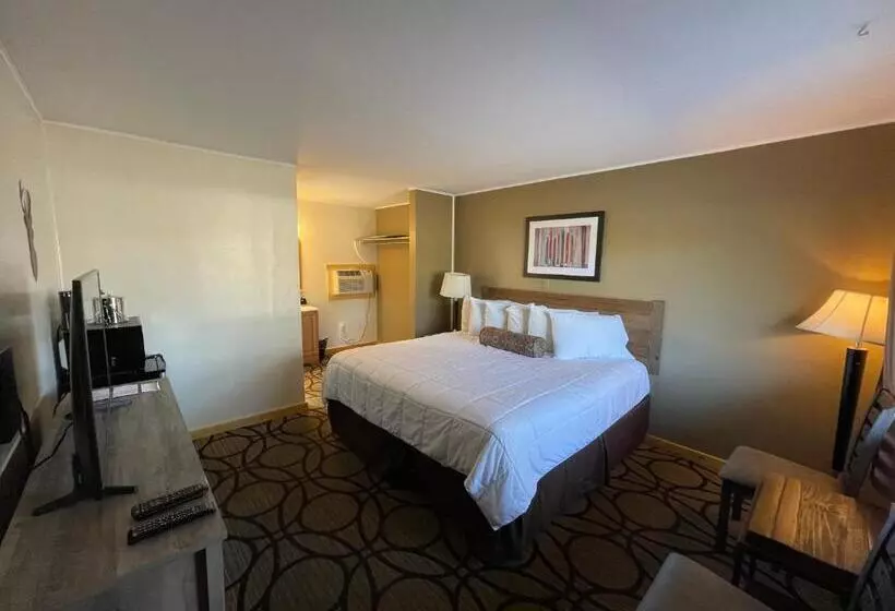 キングサイズベッドのスタンダードルーム, Estes Mountain Inn