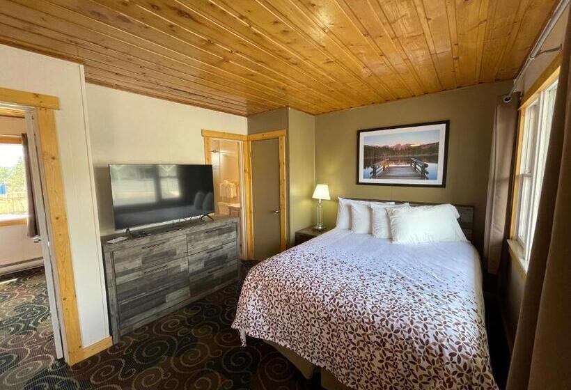 Семейное Студио, Estes Mountain Inn