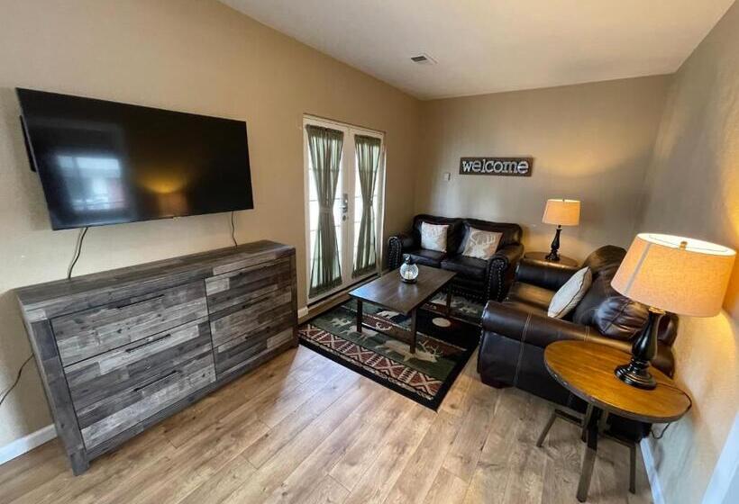 Family Suite, Estes Mountain Inn