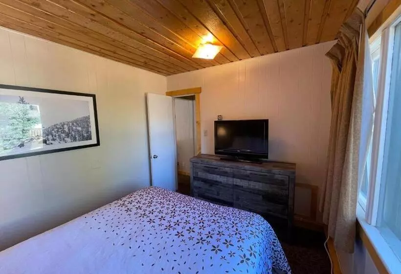 ベーシックルーム, Estes Mountain Inn