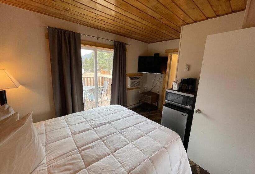 Семейное Студио, Estes Mountain Inn