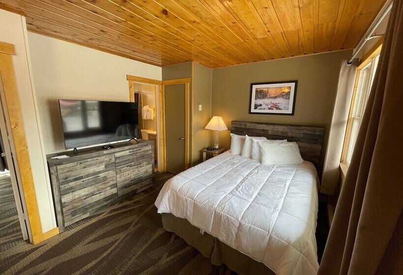 Семейное Студио, Estes Mountain Inn