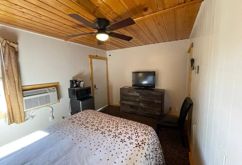 エコノミールーム, Estes Mountain Inn