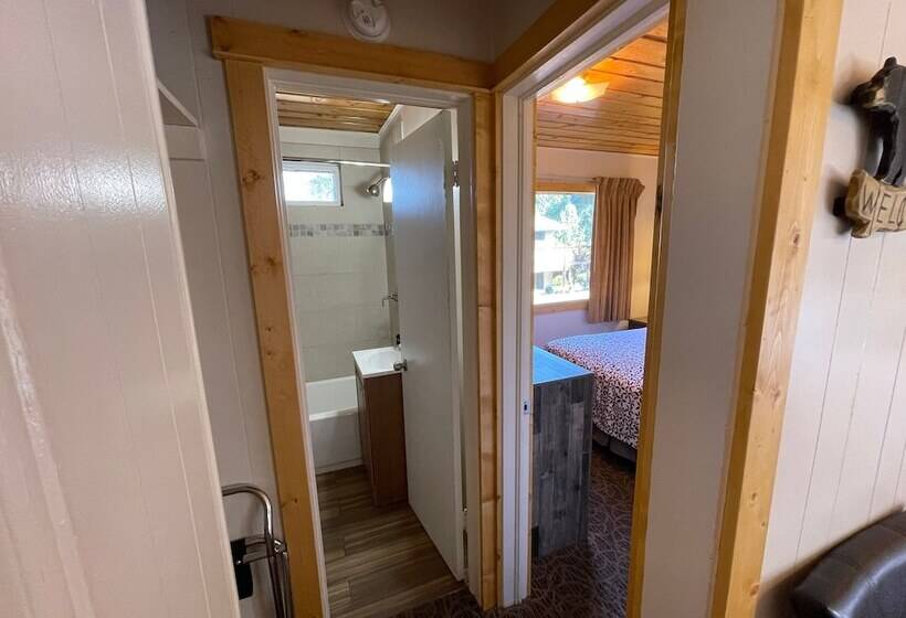 Номер Economy, Estes Mountain Inn